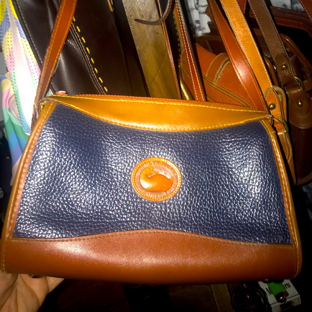 Vintage ‘Dooney & Bourke’ Leather Adjustable Bag